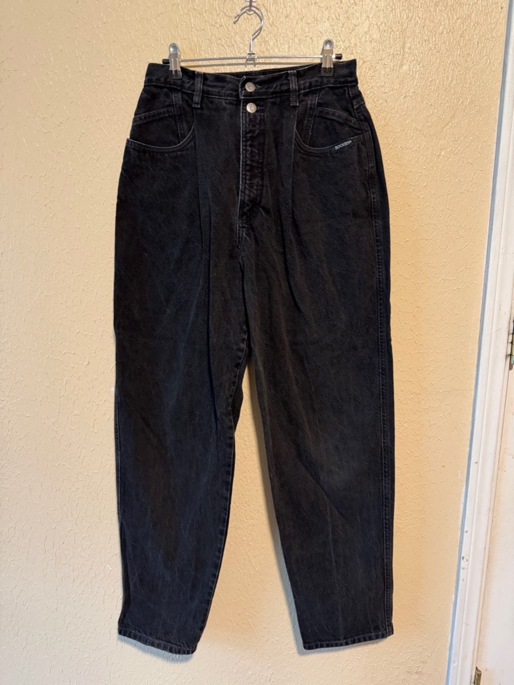 Rocky Mountain Vintage Jeans Size 31/11
High Waist No Stretch Cotton